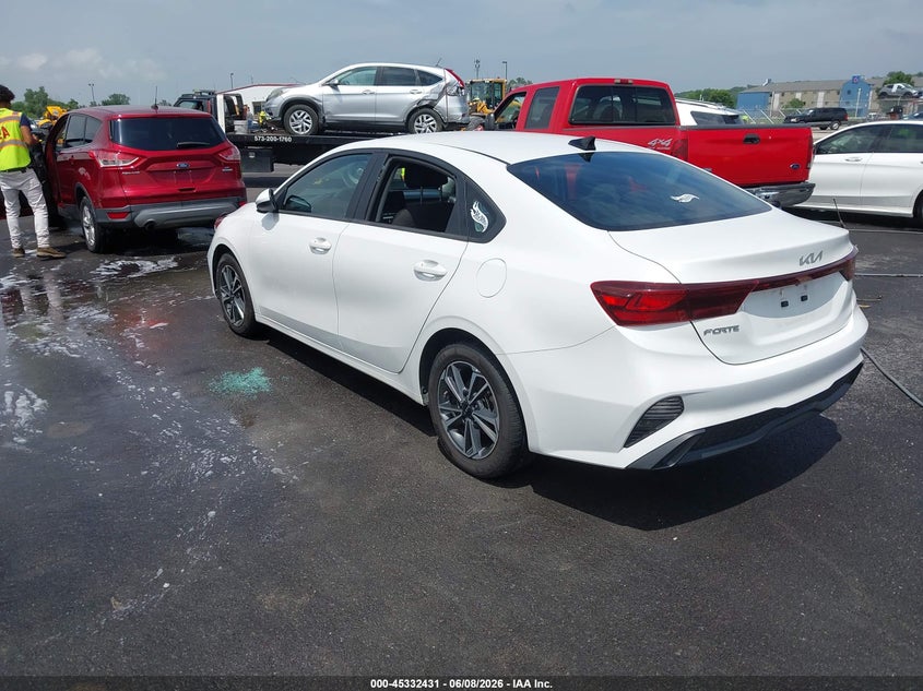 Vin: 3kpf24ad3pe633753, lot: 45830367, kia forte lxs 20233