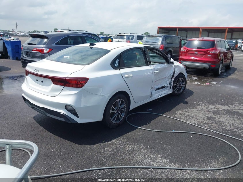 Vin: 3kpf24ad3pe633753, lot: 45830367, kia forte lxs 20234