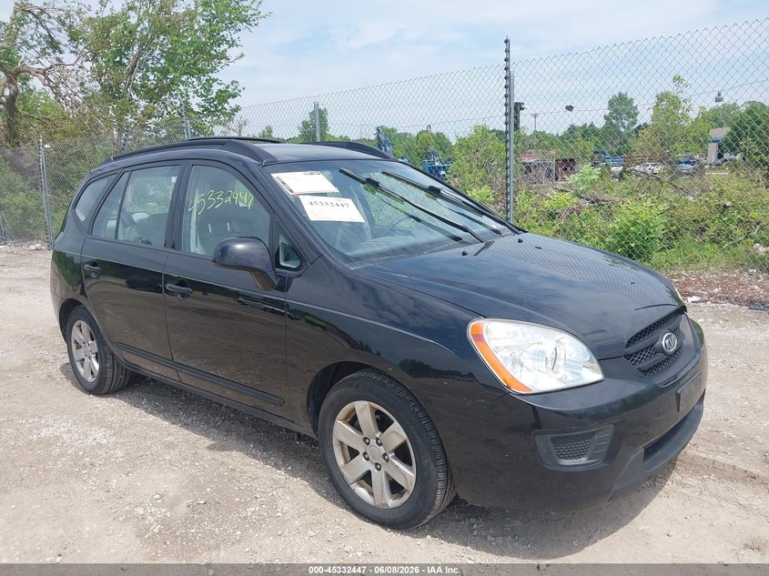KNAFG526587176837 KIA RONDO Photo 1