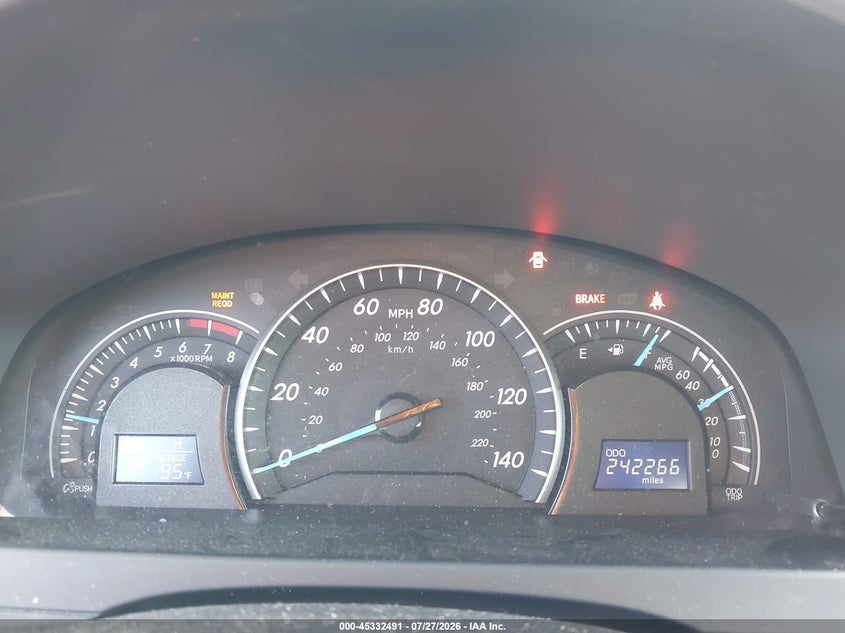 2015 TOYOTA CAMRY auction photo 7