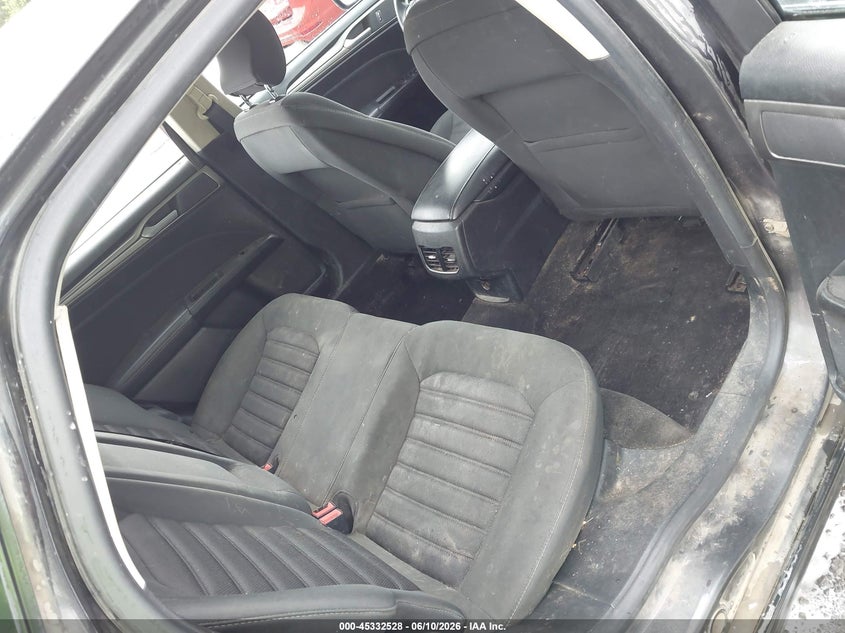 2018 FORD FUSION auction photo 8