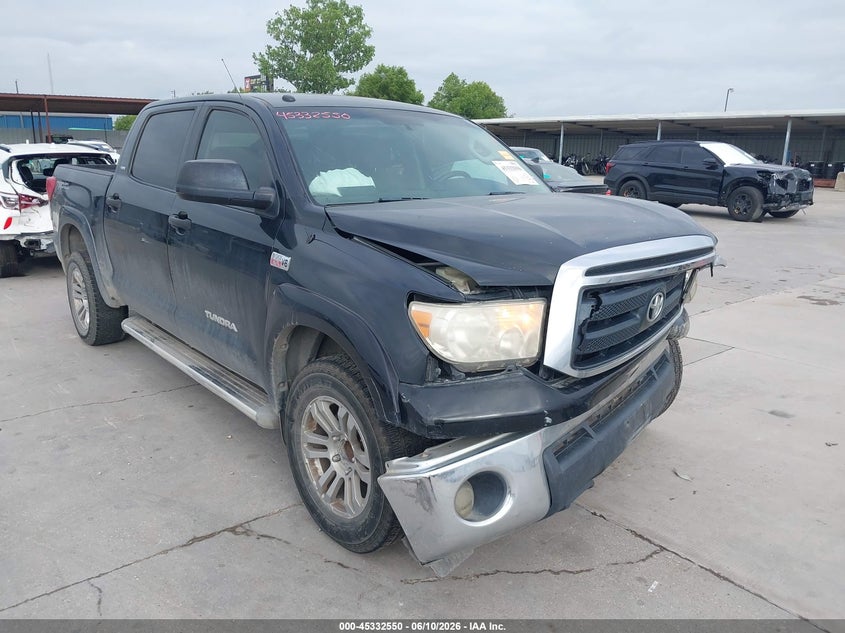 2010 TOYOTA TUNDRA GRADE 5.7L V8