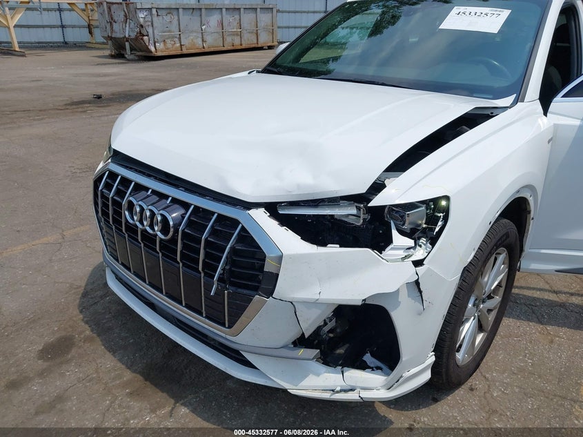 2023 AUDI Q3 auction photo 6