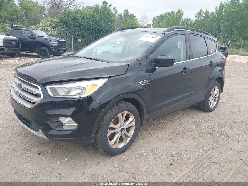 2018 Ford Escape Se 1FMCU9GD7JUB71574 photo 1