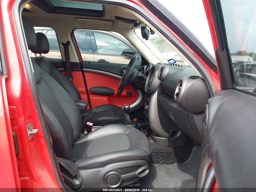 2012 Mini 1.6 Mini Cooper Countryman red Lot 111045332623 Vin WMWZB3C53CWM29707