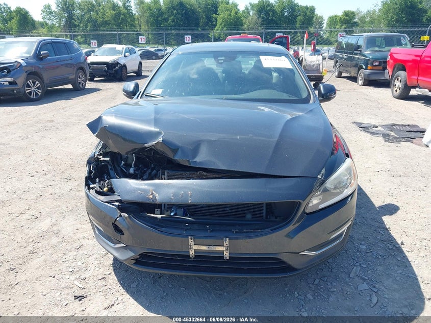 2015 Volvo S60 T6 Platinum VIN: YV149MFD6F2317698 Lot: 45332664