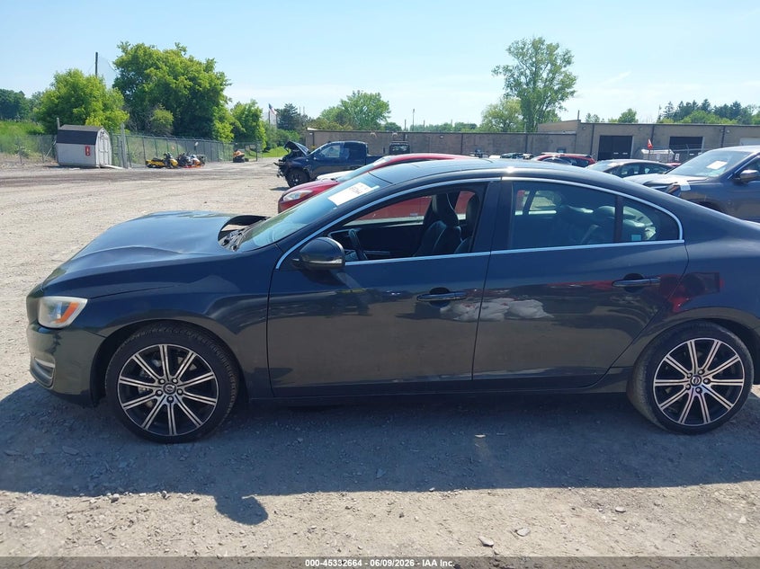2015 Volvo S60 T6 Platinum VIN: YV149MFD6F2317698 Lot: 45332664