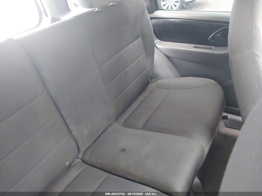 2001 FORD ESCAPE auction photo 8