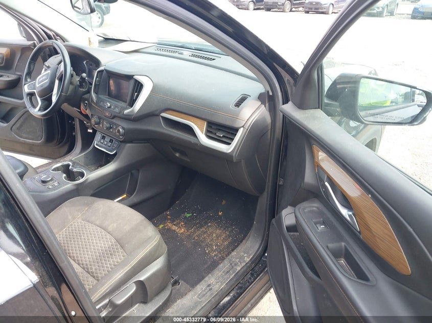 2020 GMC TERRAIN auction photo 5