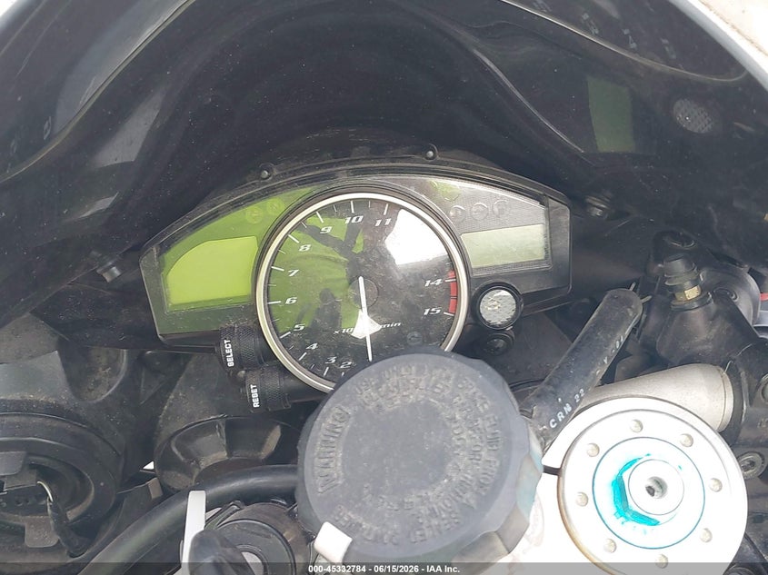 2005 YAMAHA YZFR1 auction photo 7