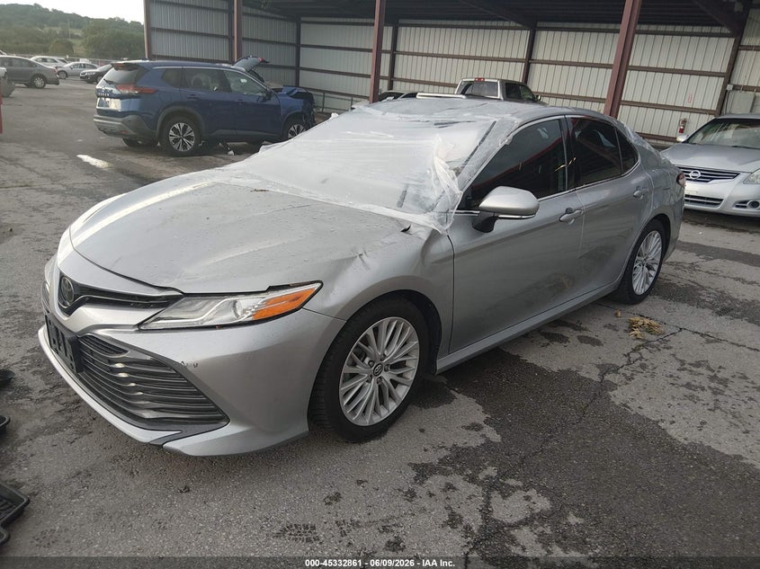 2019 TOYOTA CAMRY auction photo 2