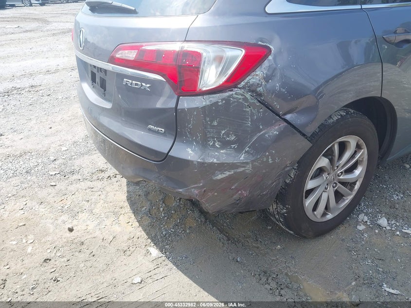 2017 ACURA RDX auction photo 6