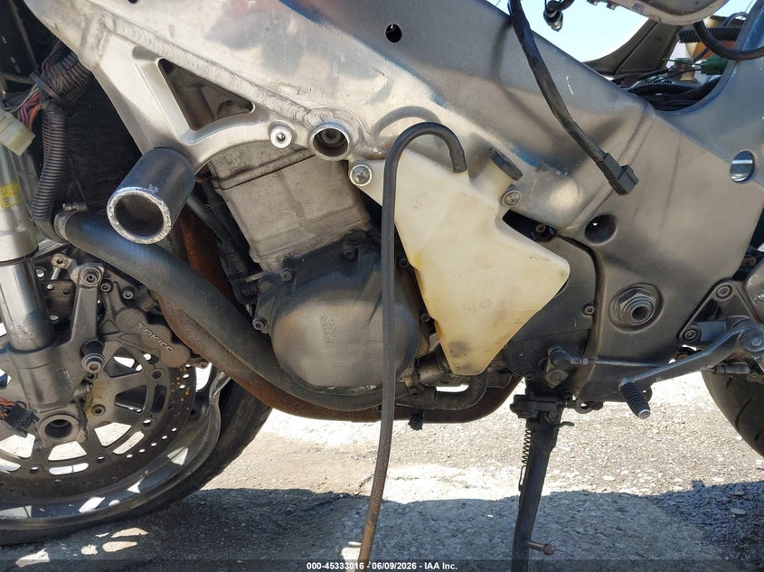 1998 Suzuki Gsx-R600 VIN: JS1GN78A6W2101413 Lot: 45333016