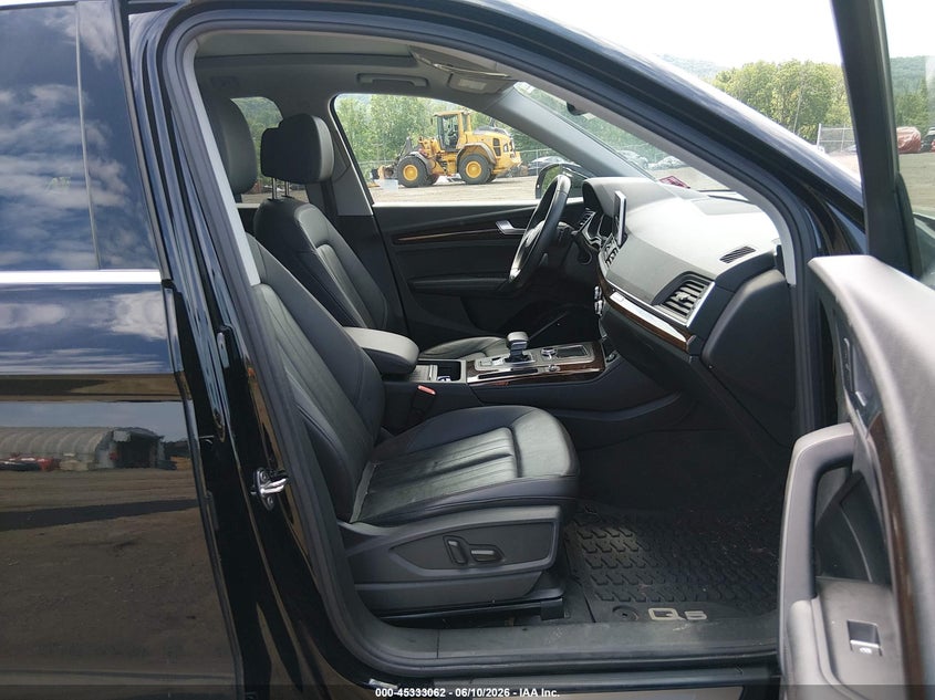 AUDI Q5 2019 VIN WA1BNAFY1K2129623