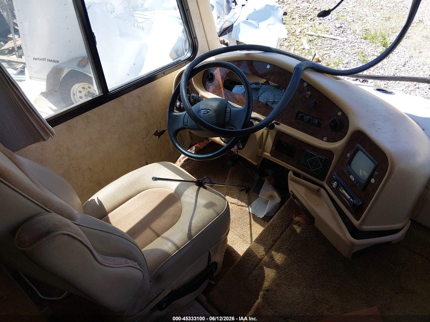 2006 FORD F550 auction photo 8