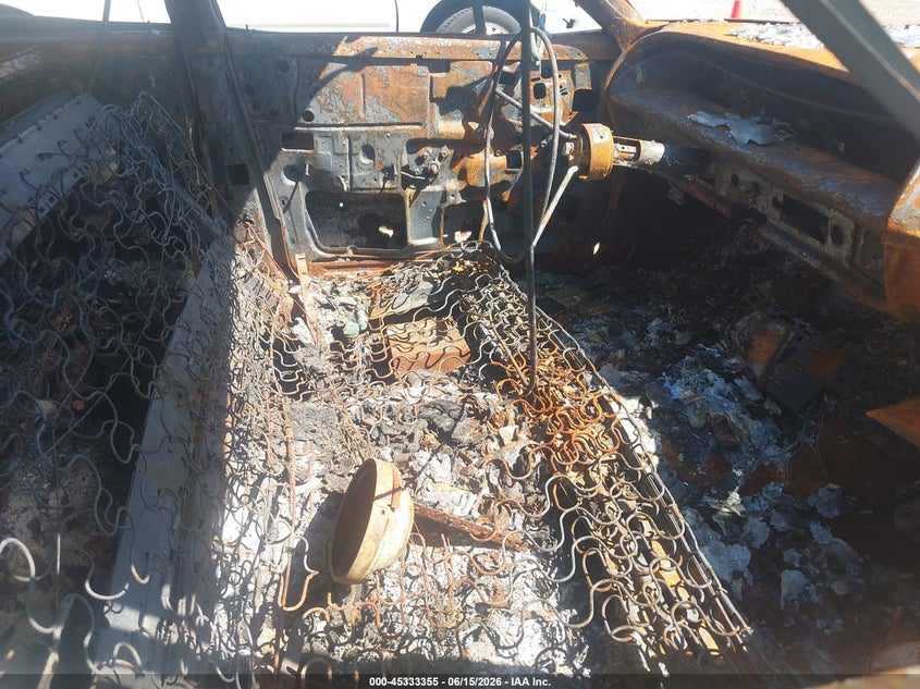 1964 CHEVROLET IMPALA auction photo 5