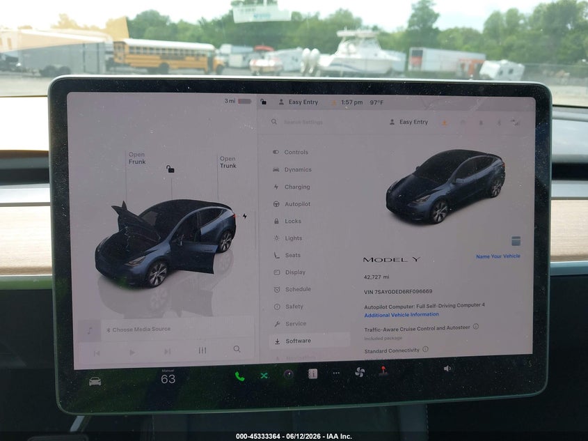 TESLA MODEL Y 2024 VIN 7SAYGDED6RF096669