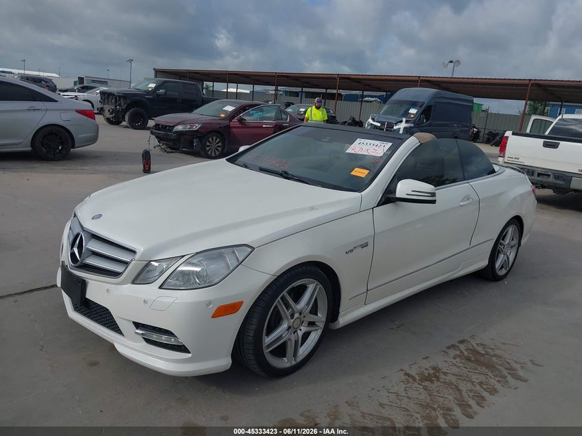 2013 MERCEDES-BENZ E-KLASSE CABRIO 4.6L V-8 DI, DOHC, VVT, TURBO, 402HP