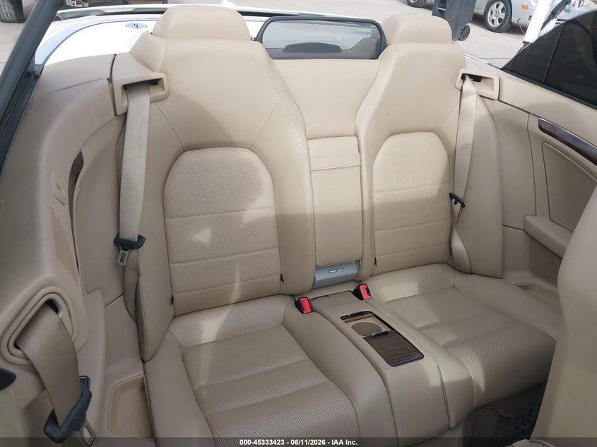 2013 MERCEDES-BENZ E-KLASSE CABRIO 4.6L V-8 DI, DOHC, VVT, TURBO, 402HP