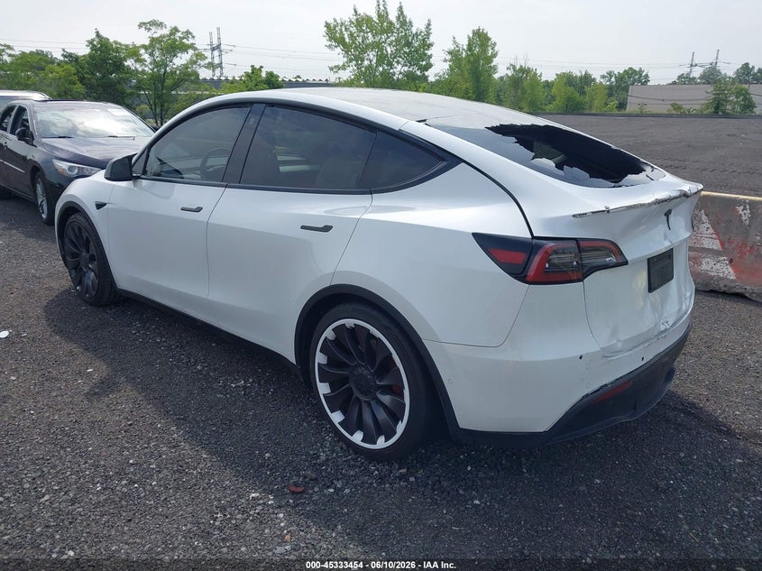 2021 TESLA MODEL Y auction photo 3
