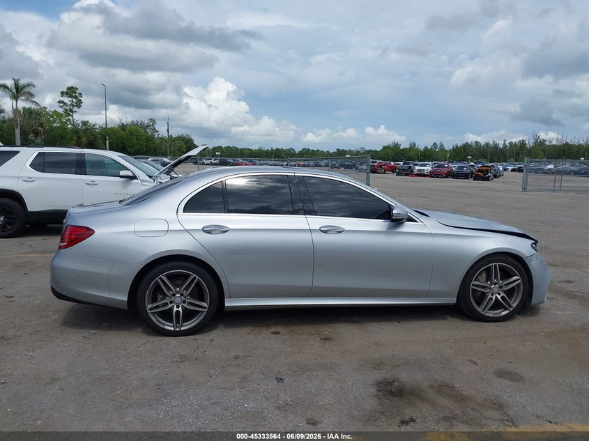 2017 MERCEDES-BENZ E 300 — Photo 13