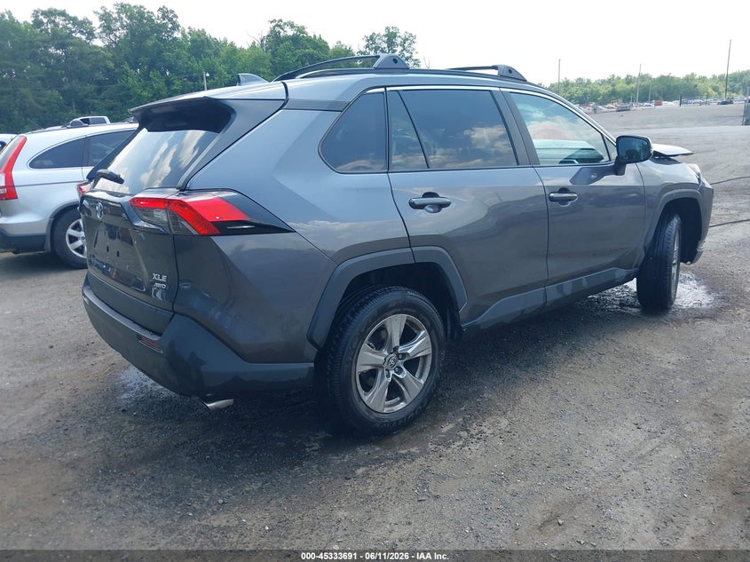 2025 TOYOTA RAV4 auction photo 4