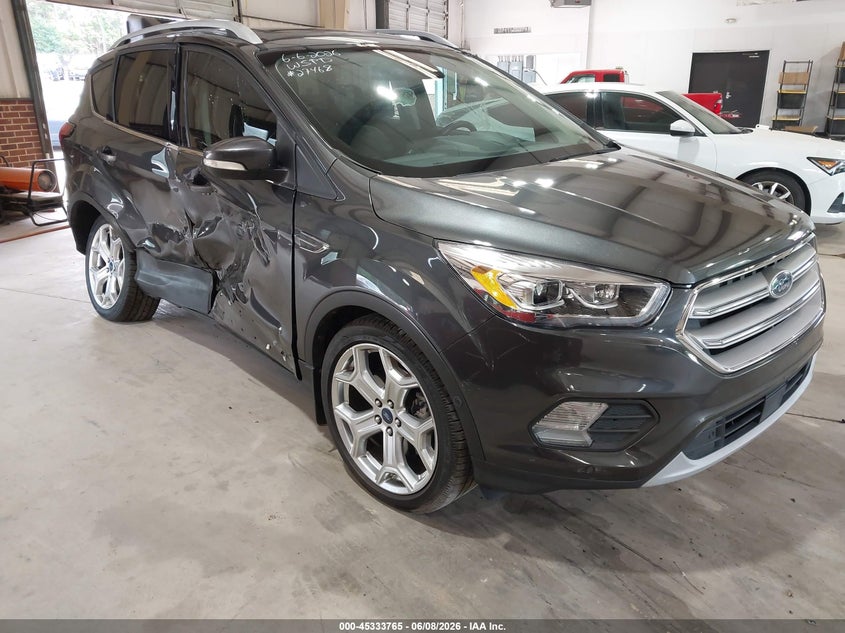 Vin: 1fmcu0j91kua10607, lot: 45831701, ford escape titanium 2019 img_1