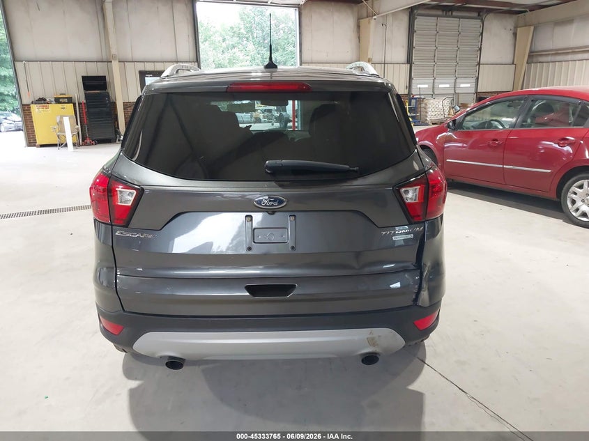 FORD ESCAPE 2019 VIN 1FMCU0J91KUA10607