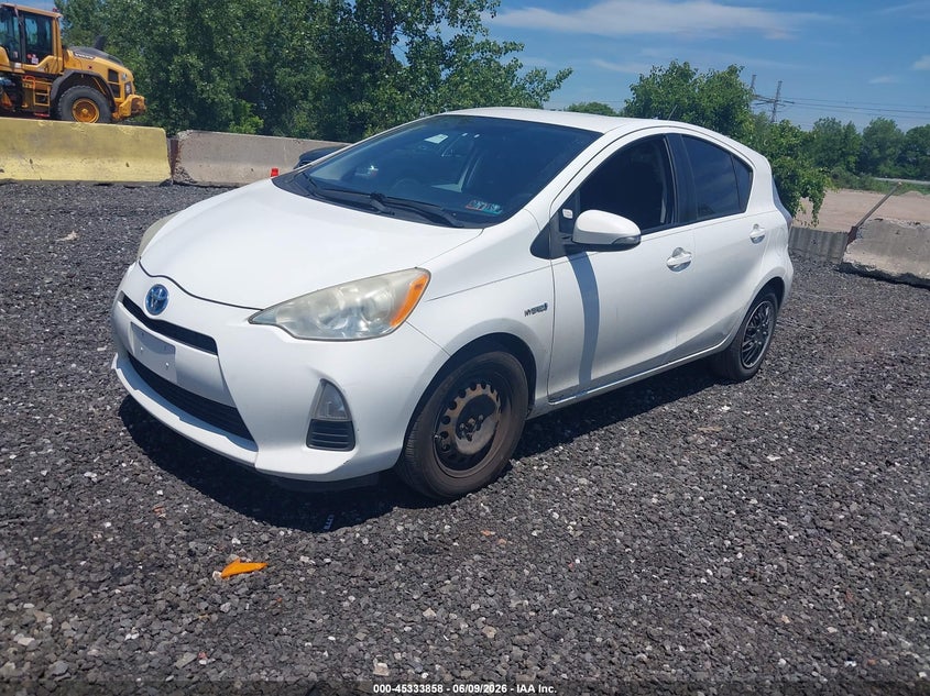 Vin: jtdkdtb35d1043447, lot: 45831793, toyota prius c two 20132