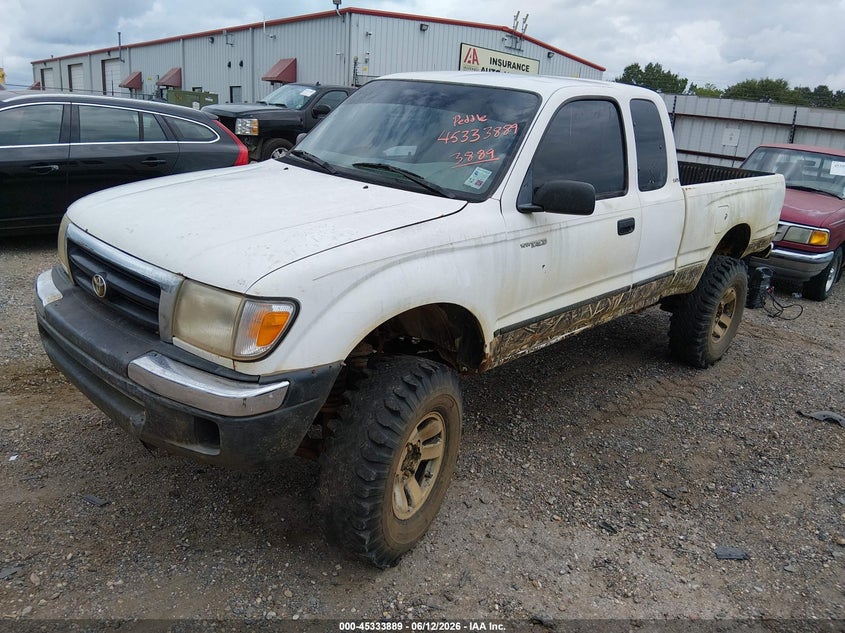 1999 Toyota Tacoma 4TAWN72N8XZ550660 photo 1