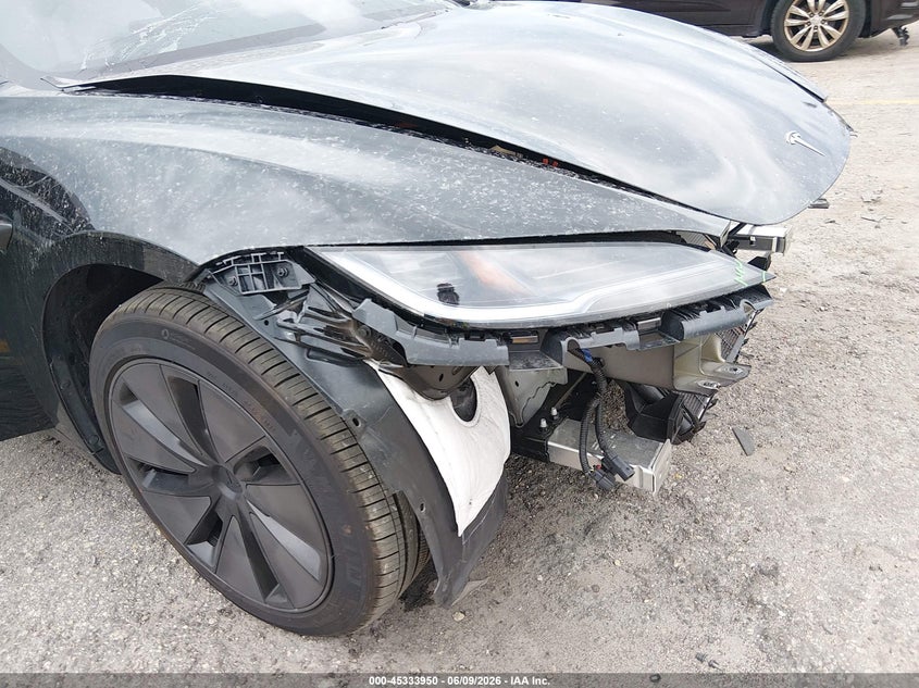 2025 TESLA MODEL 3 auction photo 6