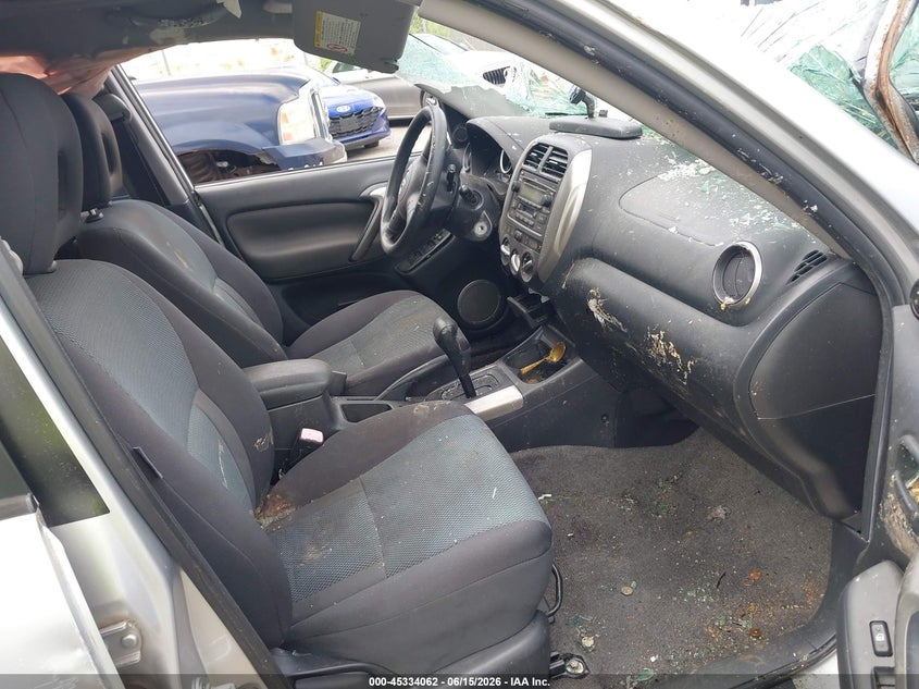 2004 TOYOTA RAV4 auction photo 5