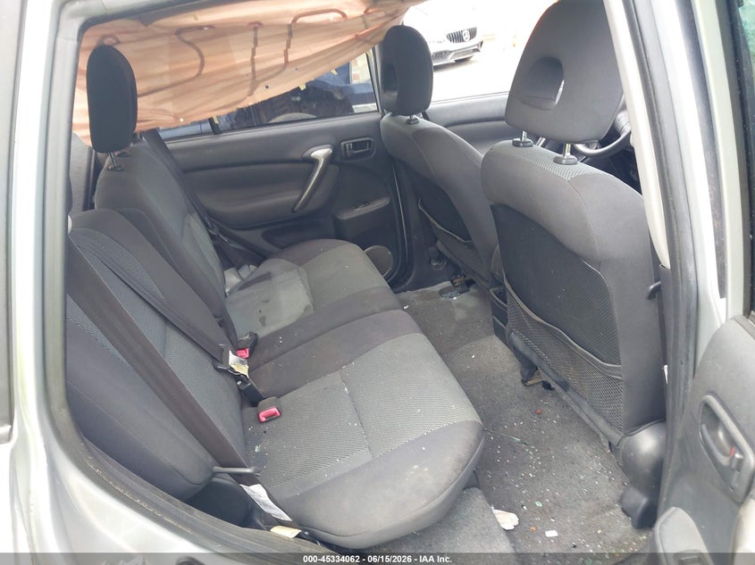 2004 TOYOTA RAV4 auction photo 8