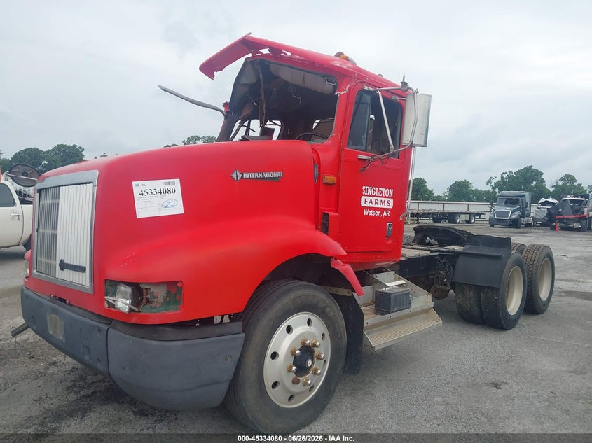 1995 INTERNATIONAL 9200 auction photo 2