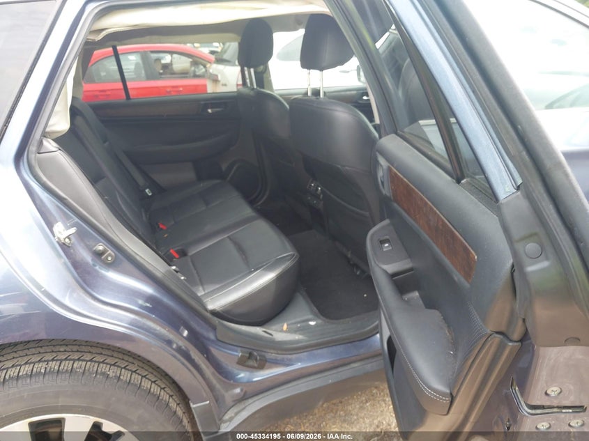 2015 SUBARU OUTBACK auction photo 8