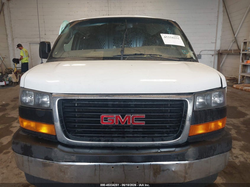 2018 GMC Savana 2500 Work Van VIN: 1GTW7AFGXJ1903106 Lot: 45334251