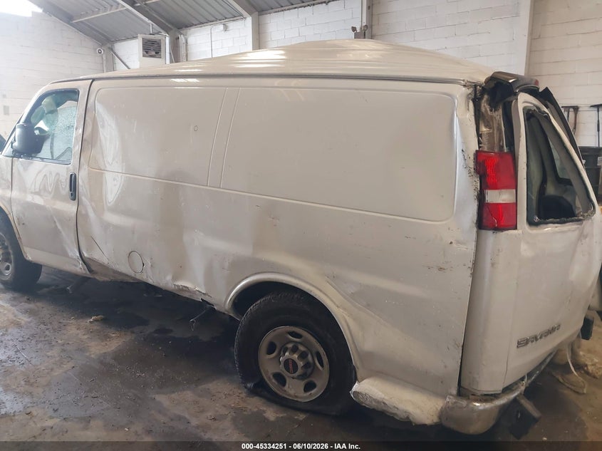 2018 GMC Savana 2500 Work Van VIN: 1GTW7AFGXJ1903106 Lot: 45334251