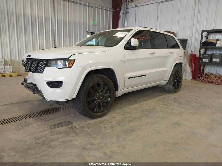2018 Jeep Grand Cherokee Altitude 4x4 1C4RJFAG0JC105186 photo 1