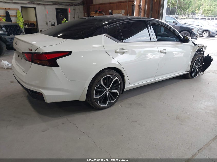 Vin: 1n4bl4cv9tn323961, lot: 45832233, nissan altima sr fwd 20264