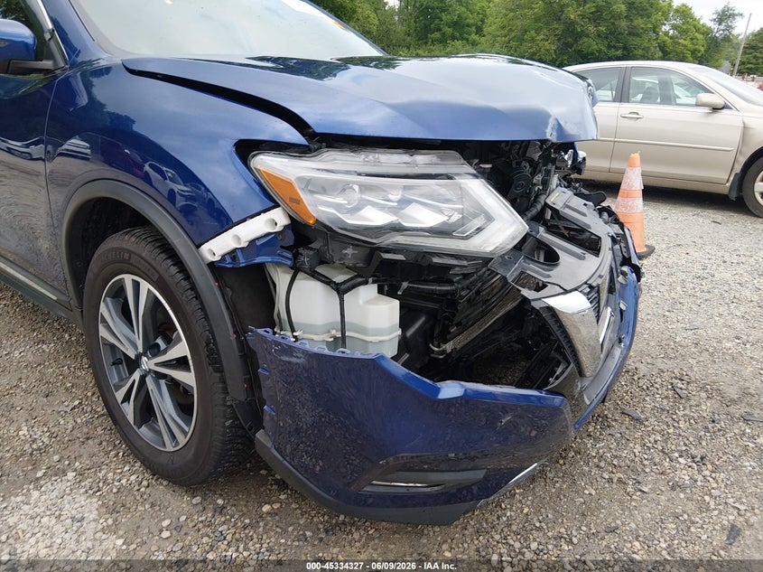 2017 Nissan Rogue Sl VIN: 5N1AT2MV4HC850961 Lot: 45334327