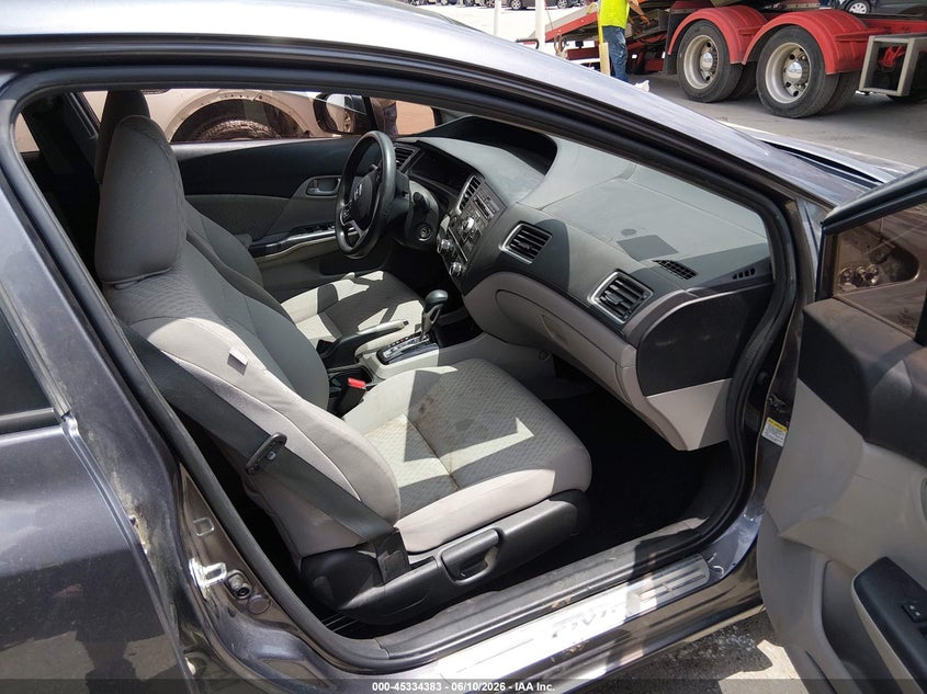 2015 HONDA CIVIC auction photo 5