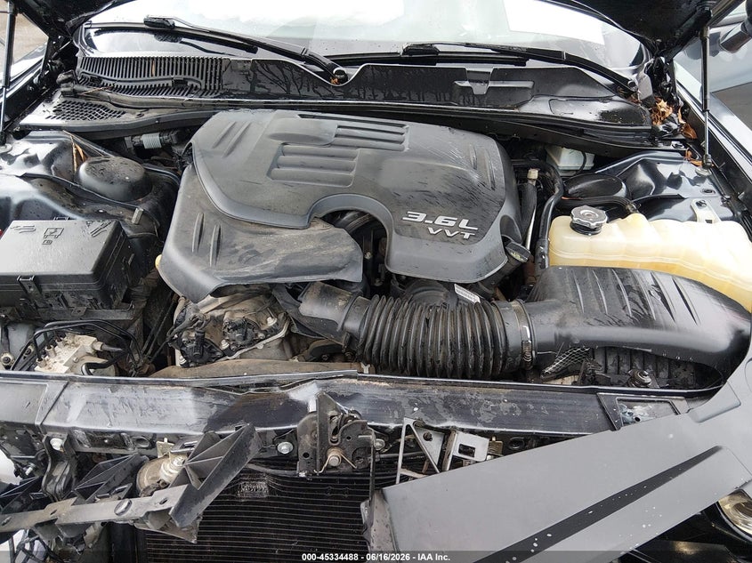 2016 DODGE CHALLENGER COUPE 3.6L V-6 DOHC, VVT, 305HP