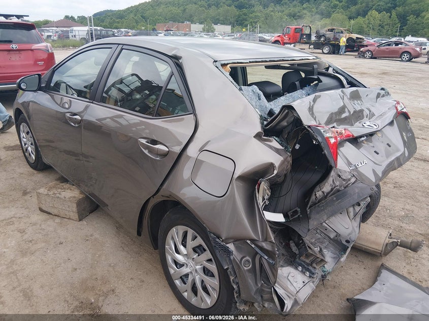 2019 TOYOTA COROLLA auction photo 3