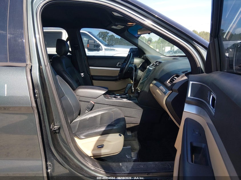 2016 FORD EXPLORER auction photo 5