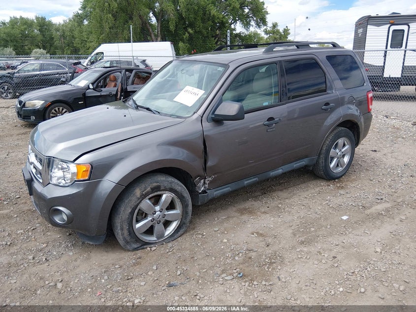 Vin: 1fmcu9dg6aka72223, lot: 45832521, ford escape xlt 20102