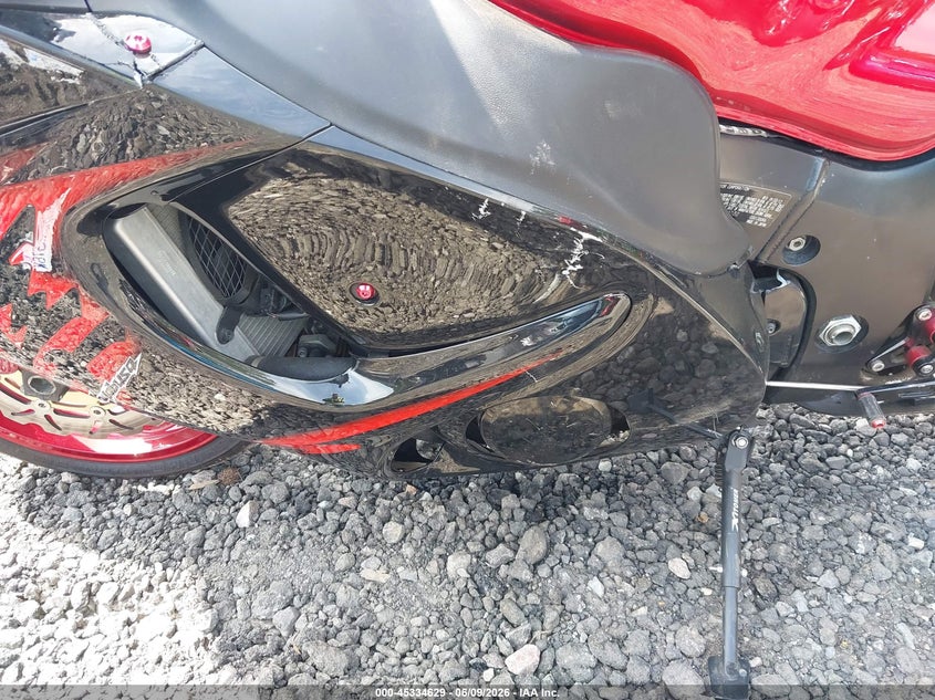 2013 Suzuki Gsx1300 Ra VIN: JS1GX72B5D2102030 Lot: 45334629