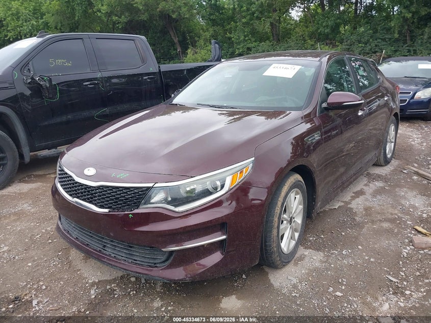 Vin: 5xxgt4l33jg181811, lot: 45832609, kia optima lx 20182