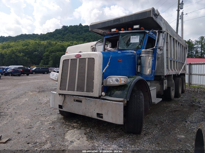 2008 PETERBILT 367 auction photo 2