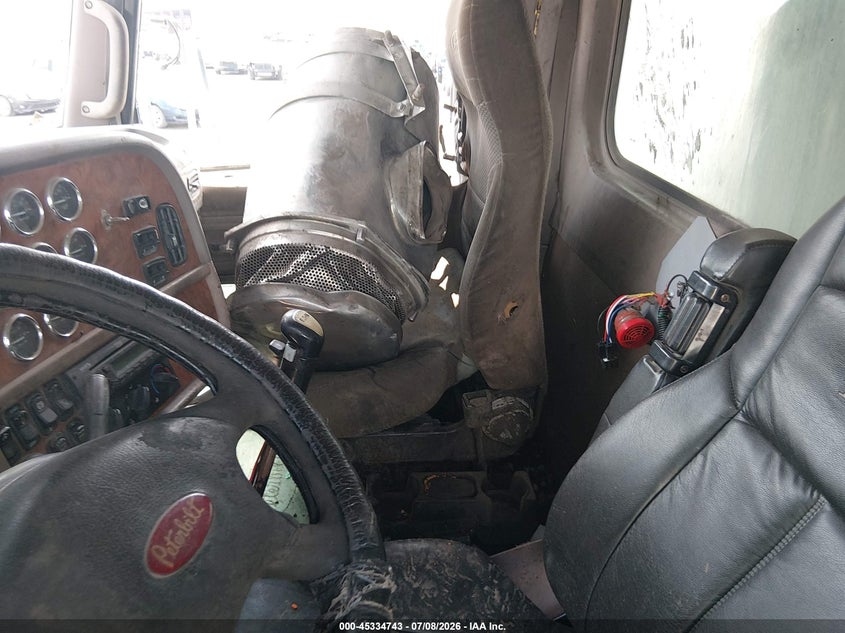 2008 PETERBILT 367 auction photo 7