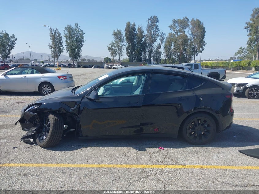 2023 Tesla Model Y Awd/Long Range Dual Motor All-Wheel Drive VIN: 7SAYGDEE1PF623734 Lot: 45334808